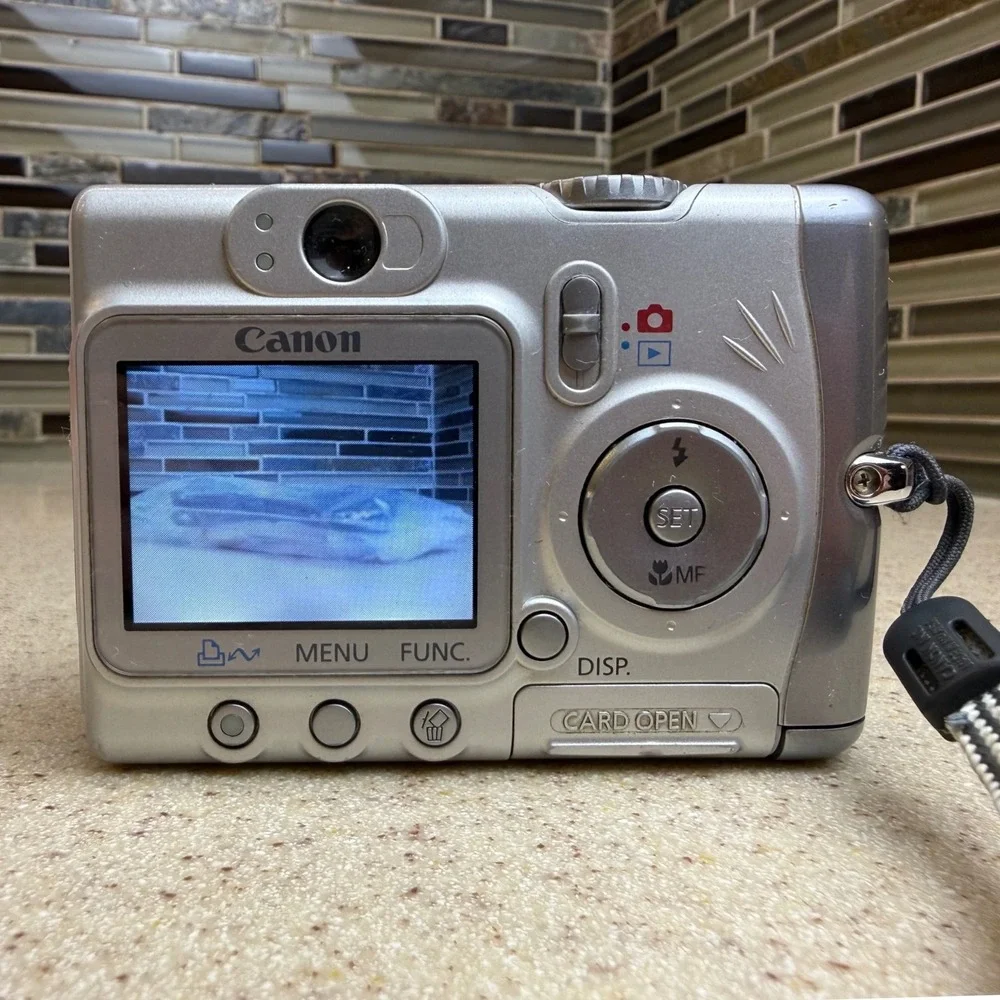 Canon powershot a520